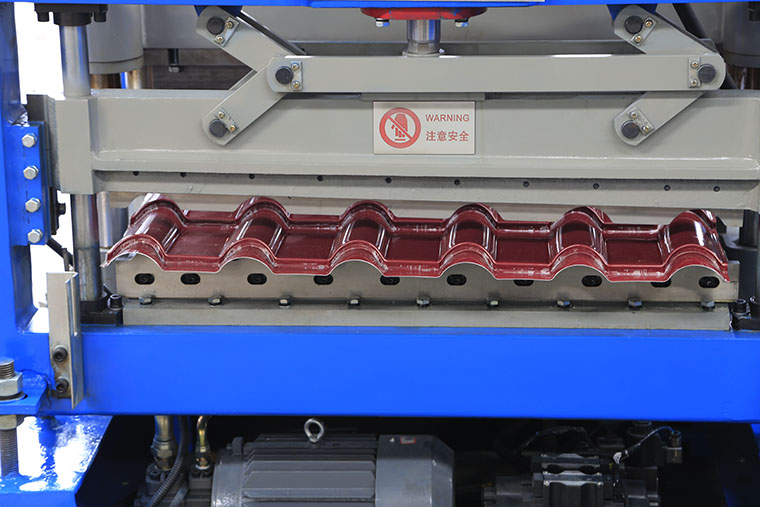 Glazed Tile Roll Forming Machine Glazed Tile Roll Forming Machine
