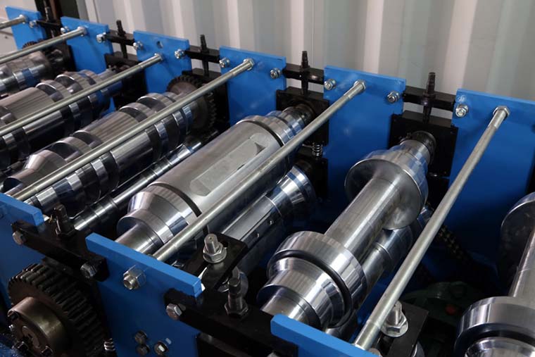 Klip-lok Roof Panel Roll Forming Machine Klip-lok Roof Panel Roll Forming Machine