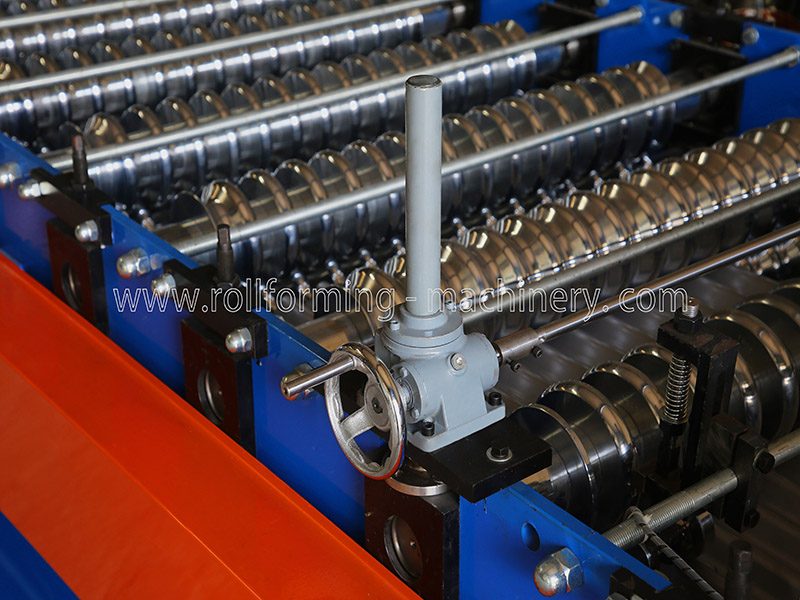 Corrugated Panel Roll Forming Machine Corrugated Panel Roll Forming Machine